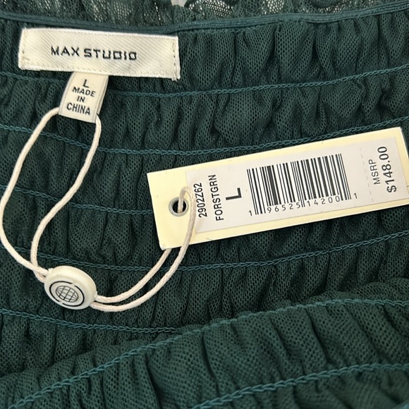 NWT  Max Studio off the shoulder smock body ruffle midi dress in size Large - Picture 7 of 10